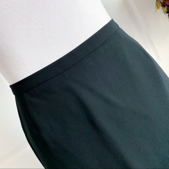 Ann Taylor Petites Lined Pencil Skirt In Black - Picture 3 of 7